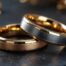 découvrez l'élégance des bagues anneaux entrelacés, une sublime fusion d'art et de personnalisation. exprimez votre individualité avec des créations uniques qui symbolisent l'amour et l'unité. trouvez la bague parfaite pour chaque occasion.