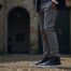 découvrez nos conseils pour porter les sneakers autry chaussure montante avec style et élégance. apprenez à les associer avec différentes tenues pour un look tendance et sophistiqué à chaque occasion.